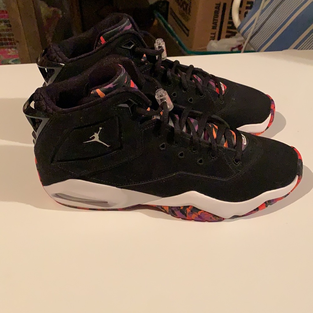 Men’s Jordan B’loyals